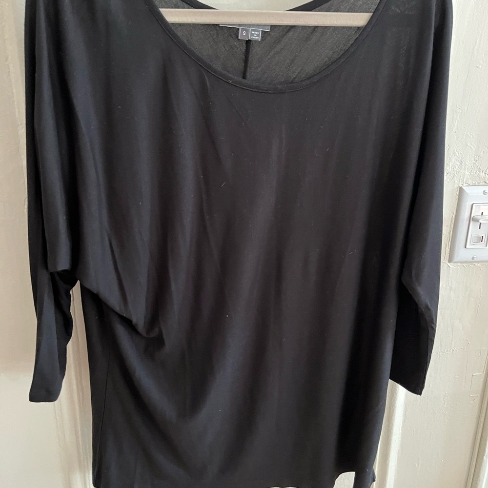 Vince black dolman sleeves tee shirt